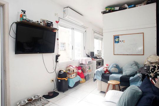 Sala de kitnet/studio à venda com 1 quarto, 32m² em Centro Histórico, Porto Alegre