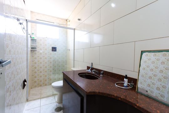 Apartamento para alugar com 2 quartos, 57m² em Parque Santos Dumont, Taboão da Serra