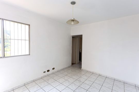 Apartamento para alugar com 2 quartos, 57m² em Parque Santos Dumont, Taboão da Serra