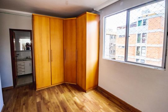 Apartamento à venda com 4 quartos, 112m² em Castelo, Belo Horizonte