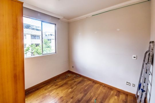 Apartamento à venda com 4 quartos, 112m² em Castelo, Belo Horizonte
