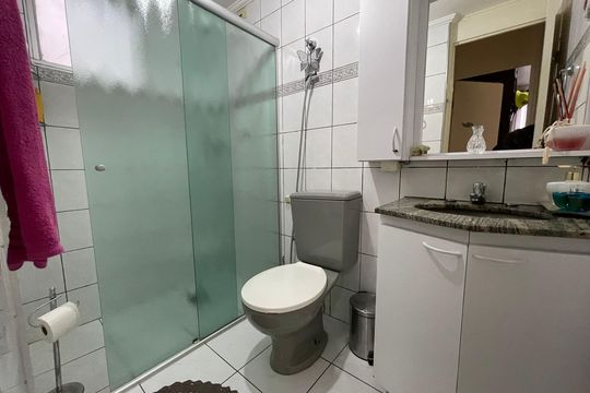 Banheiro de apartamento à venda com 2 quartos, 58m² em Vila Sao Silvestre (zona Leste), São Paulo