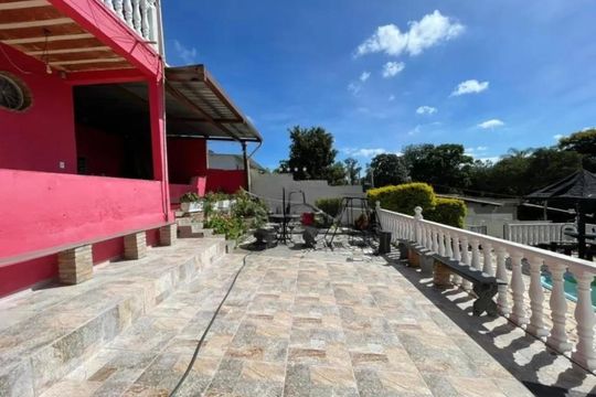 Casa para alugar com 2 quartos, 100m² em A Definir Em Campo, Contagem