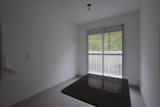 Sala de apartamento para alugar com 2 quartos, 33m² em Parque Sao Rafael, São Paulo
