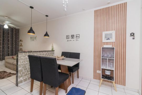 Sala de apartamento à venda com 2 quartos, 56m² em Conjunto Habitacional Padre Jose de Anchieta, São Paulo