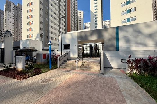 Fachada  de apartamento à venda com 2 quartos, 36m² em Jardim Sabara, São Paulo