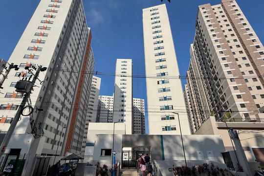 Fachada  de apartamento para alugar com 2 quartos, 36m² em Jardim Sabara, São Paulo