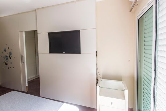 Suíte master de casa de condomínio para alugar com 4 quartos, 360m² em Residencial 18 do Forte, Santana de Parnaíba
