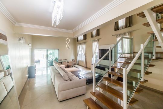 Casa de Condomínio para alugar com 4 quartos, 360m² em Residencial 18 do Forte, Santana de Parnaíba