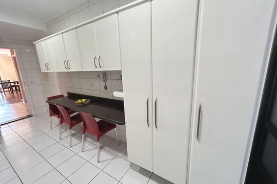 Cozinha de apartamento à venda com 3 quartos, 136m² em Vila Progresso, Guarulhos