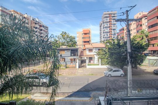 Vista de apartamento à venda com 2 quartos, 109m² em Menino Deus, Porto Alegre