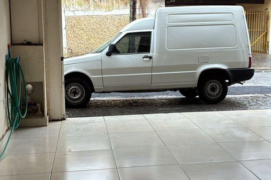 Garagem de casa à venda com 3 quartos, 270m² em Jardim Consorcio, São Paulo