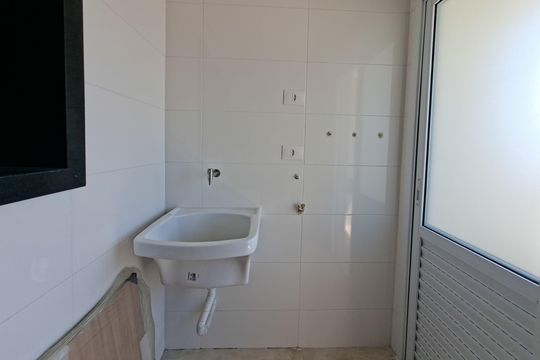 Área de Serviço de apartamento para alugar com 3 quartos, 117m² em Vilamar, Praia Grande