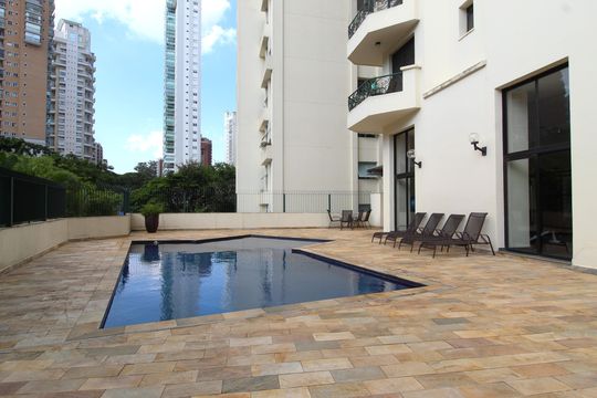 Área Comum - Piscina de apartamento à venda com 3 quartos, 140m² em Moema, São Paulo