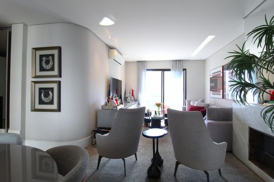 Sala de apartamento à venda com 3 quartos, 140m² em Moema, São Paulo