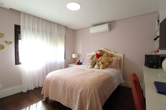Quarto 2 de apartamento à venda com 3 quartos, 140m² em Moema, São Paulo