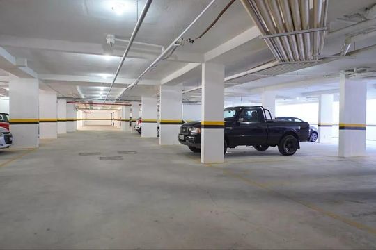 Garagem de apartamento para alugar com 2 quartos, 65m² em Ingleses do Rio Vermelho, Florianópolis