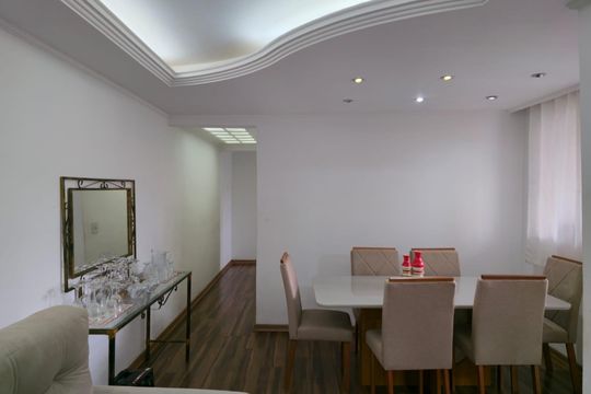 Sala  de apartamento para alugar com 3 quartos, 87m² em Jardim Vila Galvao, Guarulhos
