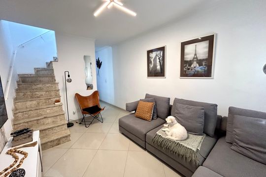 Sala de casa à venda com 2 quartos, 79m² em Vila Sao Luis, Guarulhos