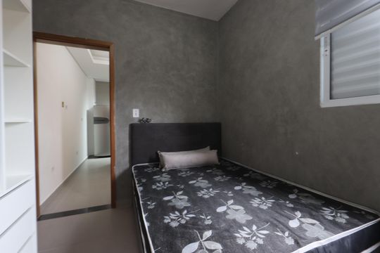Quarto de apartamento à venda com 1 quarto, 35m² em Vila Santa Virginia, São Paulo