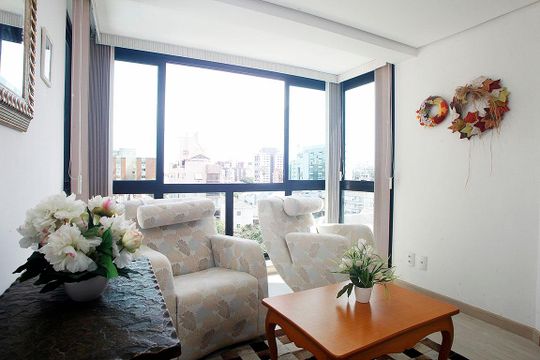 Sala de apartamento para alugar com 1 quarto, 30m² em Menino Deus, Porto Alegre