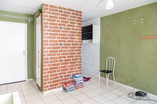 Sala de apartamento para alugar com 2 quartos, 48m² em Vila Sadokim, Guarulhos