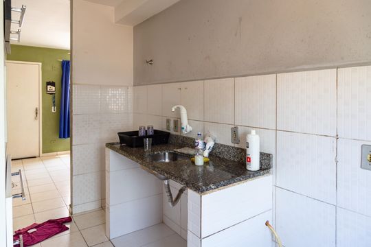 Cozinha e Área de Serviço de apartamento para alugar com 2 quartos, 48m² em Vila Sadokim, Guarulhos