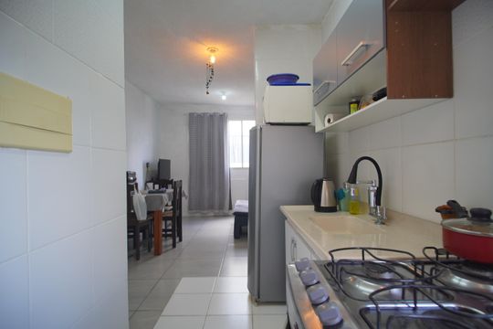 Cozinha de apartamento à venda com 2 quartos, 46m² em Santos Dumont, São Leopoldo