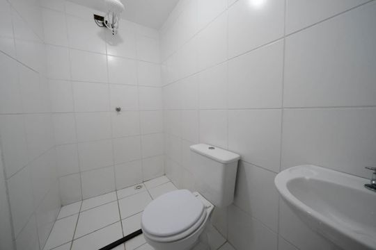 Banheiro de apartamento à venda com 2 quartos, 39m² em Cangaiba, São Paulo