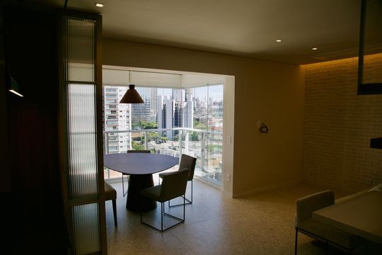 Apartamento à venda com 2 quartos, 65m² em Itaim Bibi, São Paulo