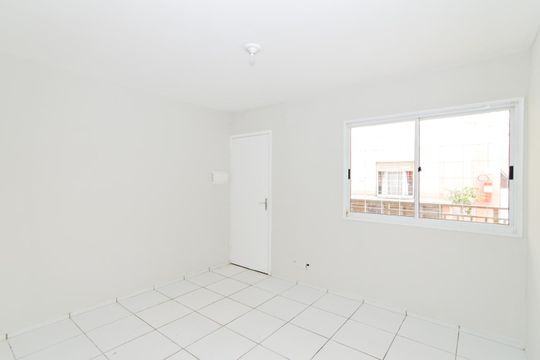 Apartamento para alugar com 2 quartos, 45m² em Jardim Guilhermino, Guarulhos