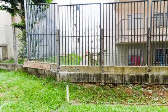 Vista do Quarto 2 de apartamento para alugar com 2 quartos, 45m² em Jardim Guilhermino, Guarulhos