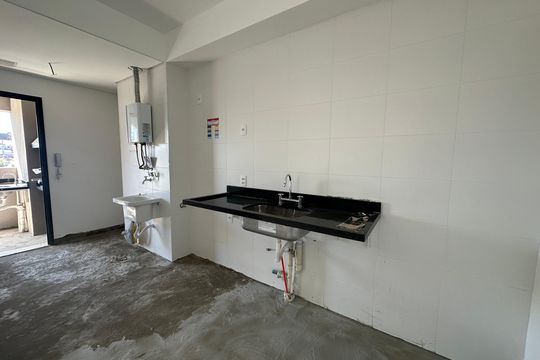Cozinha de apartamento à venda com 2 quartos, 70m² em Vila Creti, Barueri