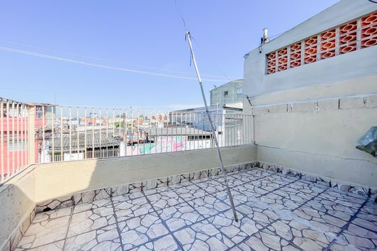 Terraço de casa para alugar com 2 quartos, 250m² em Veloso, Osasco