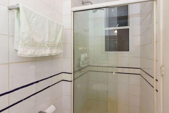 Apartamento à venda com 3 quartos, 240m² em Lagoa, Rio de Janeiro