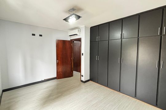 Quarto 1 de apartamento para alugar com 2 quartos, 120m² em Centro, Santo André