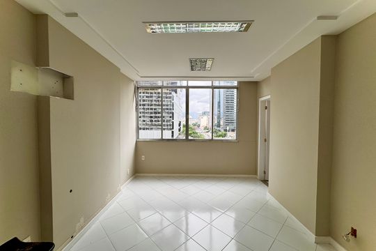 Apartamento para alugar com 2 quartos, 58m² em Centro, Rio de Janeiro