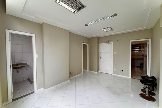 Apartamento para alugar com 2 quartos, 58m² em Centro, Rio de Janeiro