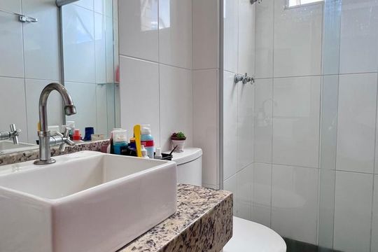 banho de apartamento à venda com 3 quartos, 82m² em São Marcos, Belo Horizonte