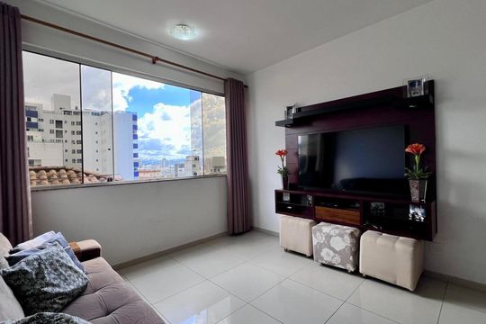 sala  de apartamento à venda com 3 quartos, 82m² em São Marcos, Belo Horizonte