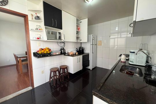 Cozinha de casa à venda com 3 quartos, 167m² em Santa Ines, Belo Horizonte