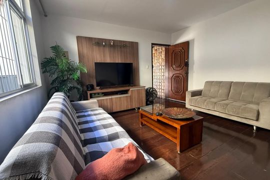 Sala de casa à venda com 3 quartos, 167m² em Santa Ines, Belo Horizonte