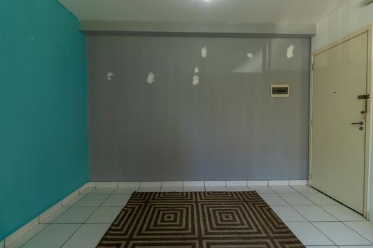 Sala de apartamento para alugar com 2 quartos, 49m² em Jardim Helena, Cotia