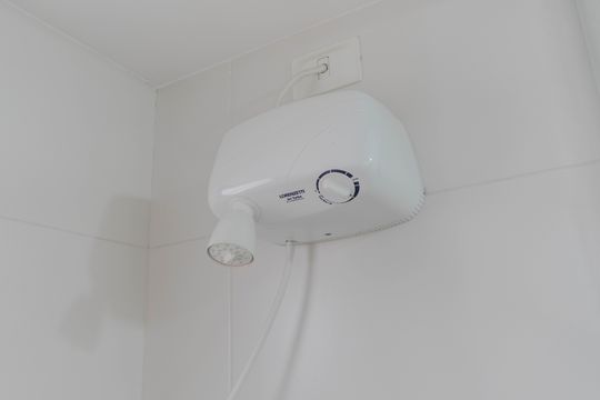 Banheiro de apartamento para alugar com 2 quartos, 42m² em Bela Vista, São Paulo