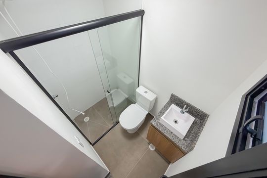 Banheiro de kitnet/studio para alugar com 1 quarto, 34m² em Vila Mariana, São Paulo