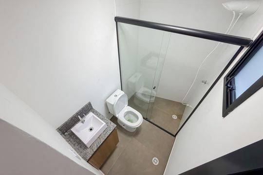 Banheiro de kitnet/studio para alugar com 1 quarto, 34m² em Vila Mariana, São Paulo