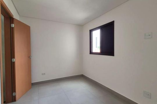 Quarto de casa à venda com 3 quartos, 140m² em Vila Curuçá, Santo André