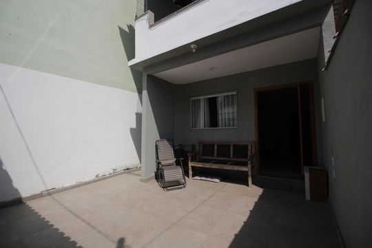 Frente de casa de condomínio à venda com 3 quartos, 125m² em Taquara, Rio de Janeiro