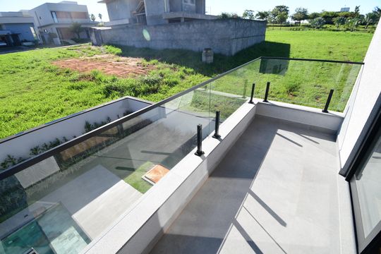 Quarto 3 - Suíte Sacada de casa de condomínio à venda com 5 quartos, 340m² em Parque Imperador, Campinas