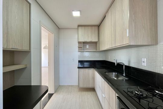 Cozinha de apartamento à venda com 3 quartos, 86m² em Vila Itapura, Campinas